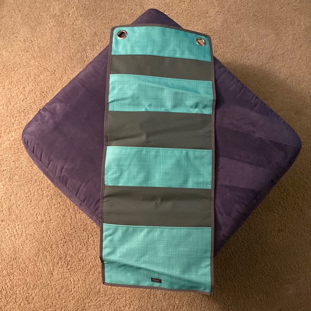 Thirty-one hanging file holder-EUC